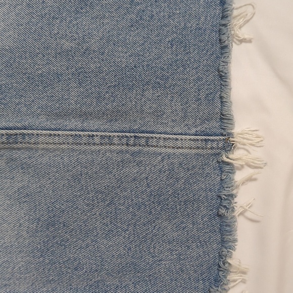 Abercrombie & Fitch Denim Midi Length Skirt, Color Light Wash Size 24 - Picture 13 of 15